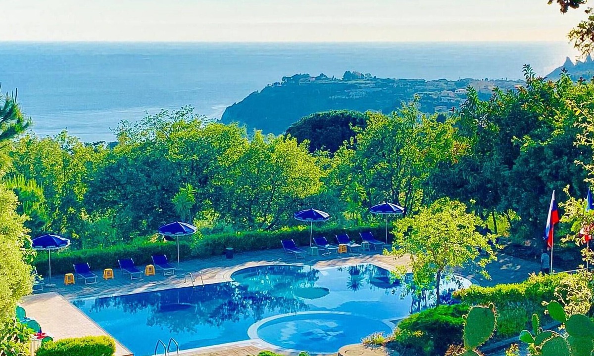 Santa Maria Apartment | 1 bedroom lovely apartment in Ricadi