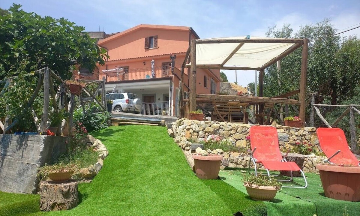 Castelmola House | 1 Bedroom Private vacation home in Castelmola