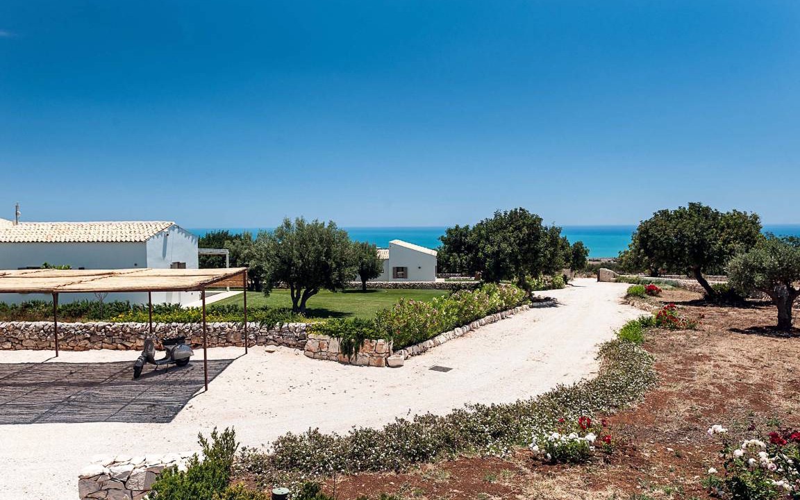 Scicli Villa | 108 m² Villa ∙ 3 bedrooms ∙ 6 guests
