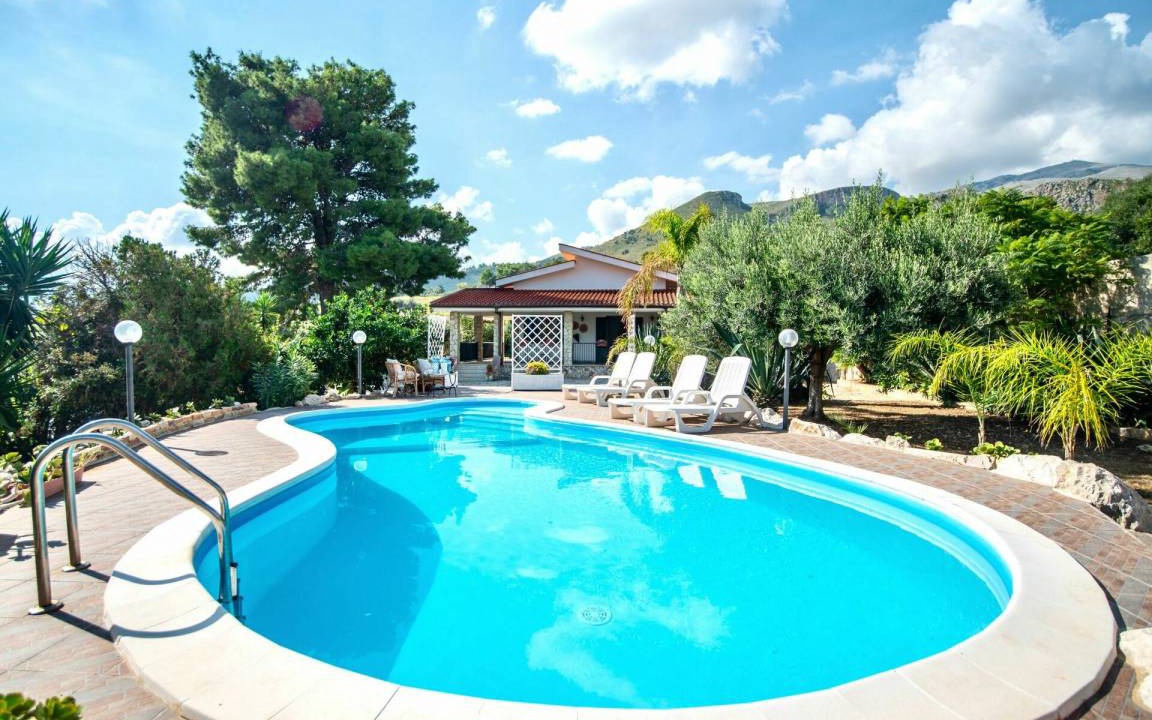 Scopello Villa | 150 m² Villa ∙ 5 bedrooms ∙ 10 guests