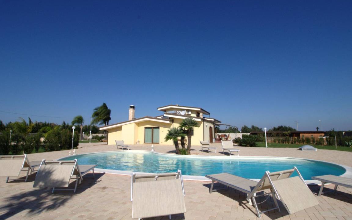 Melissano Apartment | 180 m² Apartment ∙ 4 bedrooms ∙ 12 guests