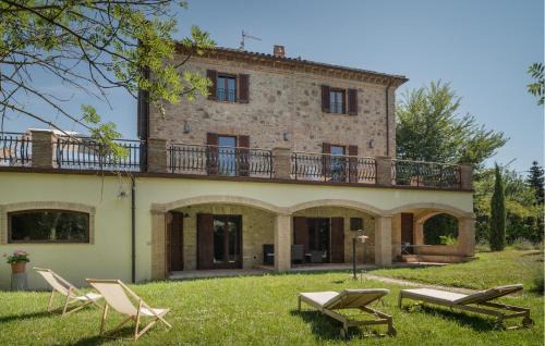 Sismano Apartment | 2 Bedroom Amazing Apartment In Avigliano Umbro