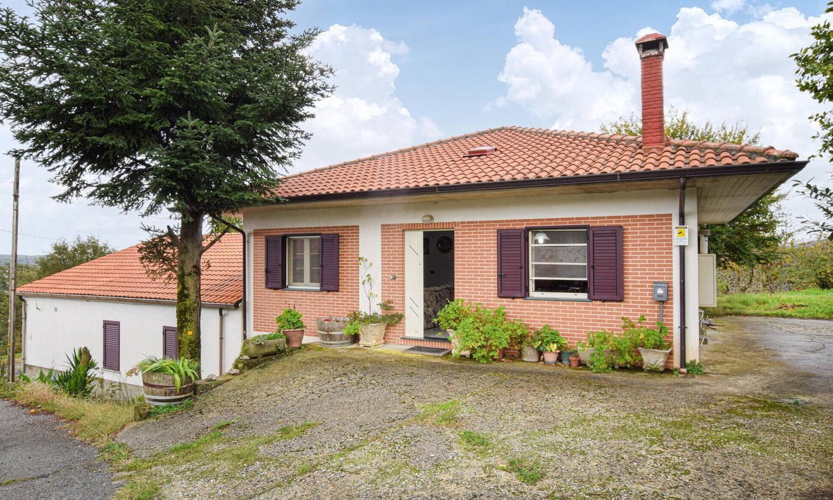 Chiaravalle Centrale House | 2 bedroom awesome home in Chiaravalle