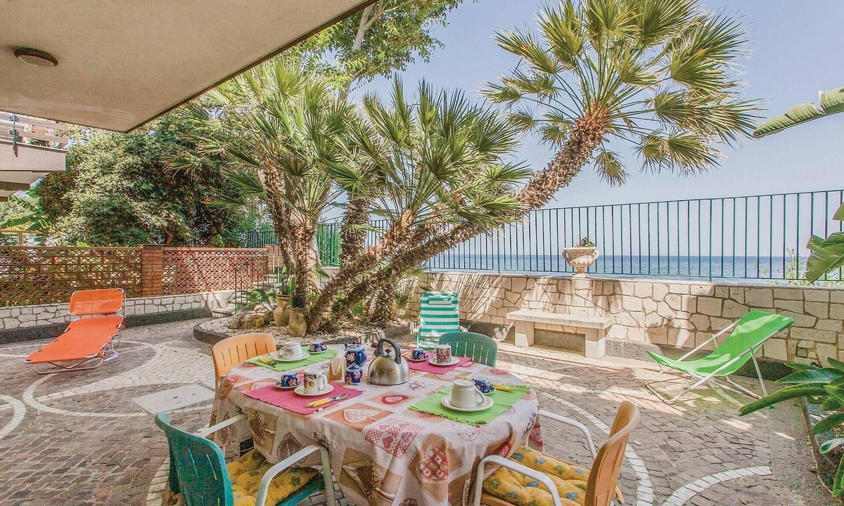 Praiola House | 2 bedroom cozy home in Riposto CT