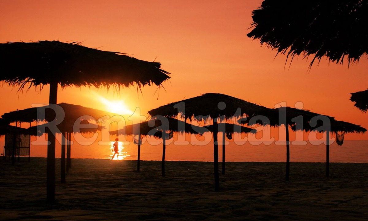 Piana Calzata Villa | 3 Bedrooms Villa with Garden, Wi-Fi, Pool, Barbecue, Air condition, near the SEA