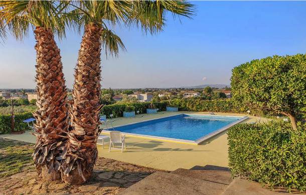 Vittoria House | 4 bedroom accommodation in Vittoria