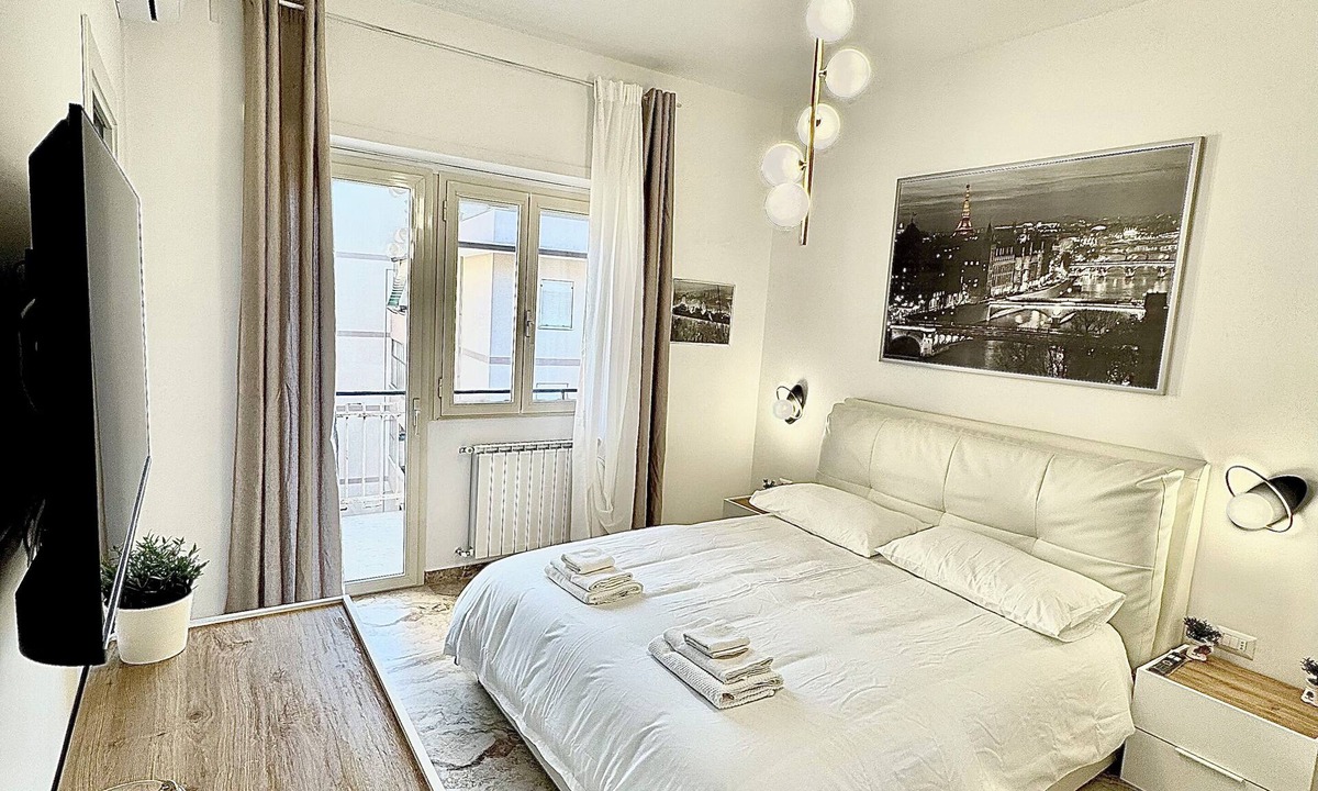 Quartiere XXXIII Lido di Ostia Ponente Apartment | 5 minutes from the sea Luxury Rome by the Sea in a super served and central area