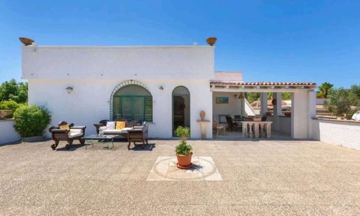 Presicce Villa | A stone's throw from the sea | Villa Lido Marin