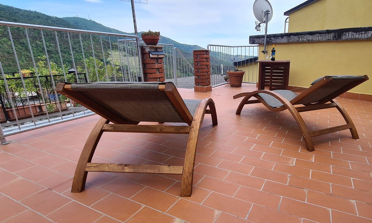 Volastra Apartment | AGAVE ☆Terrace & Relax☆ Family/Couple @ 5 TERRE