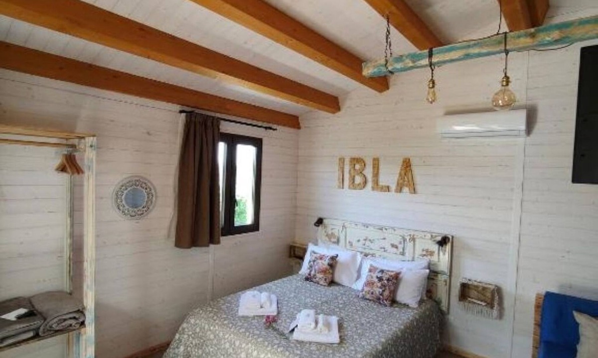 Casale Modica Bed & Breakfast | AgriBaroque: Suite with Private Pool