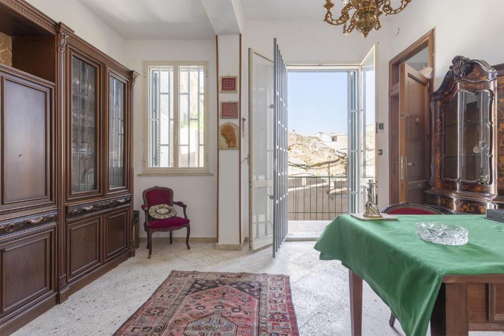 Ficarazzi House | Al Castello