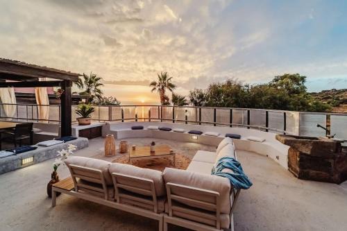 Khamma Fuori House | Alba Chiara & Mila - Sea View, Terrace and Jacuzzi