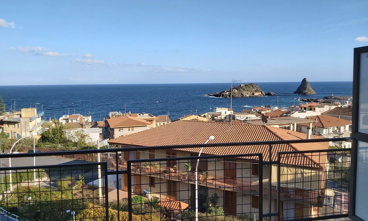 Aci Trezza Hotel | Albergo Lachea