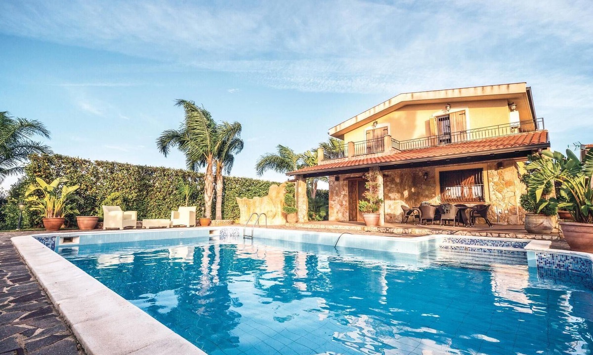 Torre Colonna-sperone House | Amazing home in Altavilla Milicia (PA)