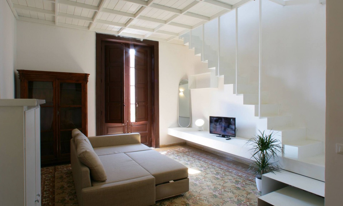Trapani City Centre Apartment | AMETISTA APARTMENT in Scudaniglio Apartments.