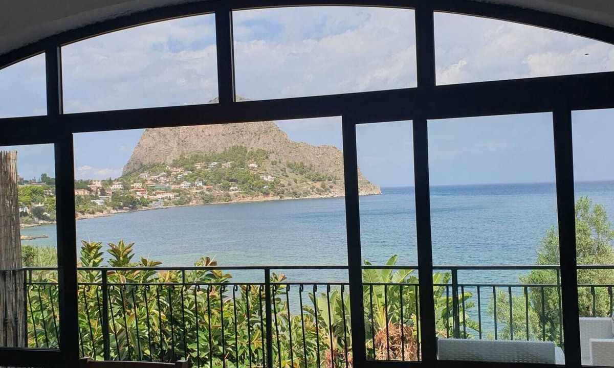 Porticello Apartment | Anna&Micky beach house with beach access