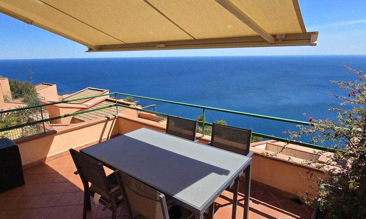 Forza d'Agro Apartment | Apartment-Beach view-Private Bathroom-Panoramic