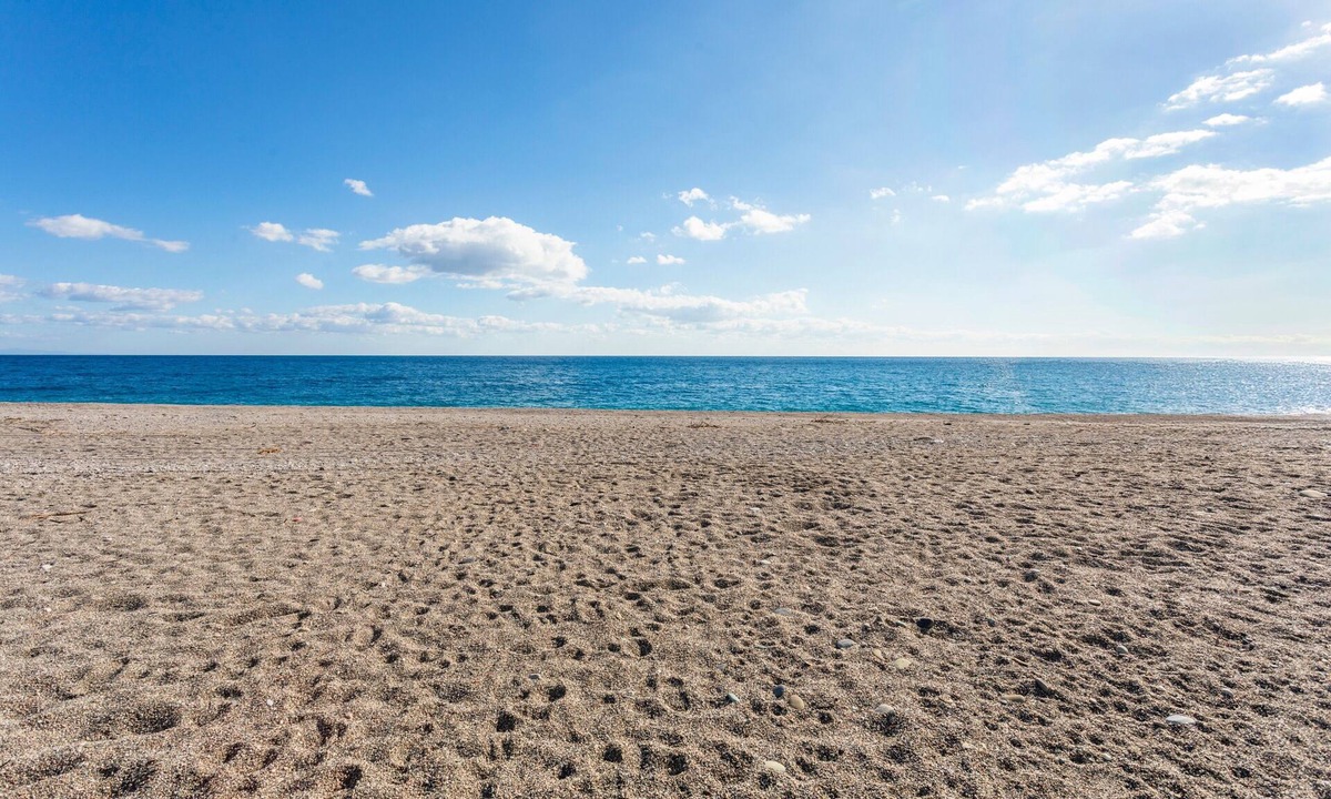 Mascali Apartment | Apartment 'Casa Vacanze Indaco' with Mountain View, Wi-Fi, and Air Conditioning
