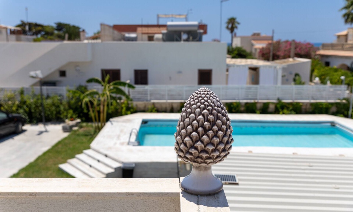 Granelli Apartment | Apartment 'Corallo In Oasi Del Mare' with Sea View and Wi-Fi