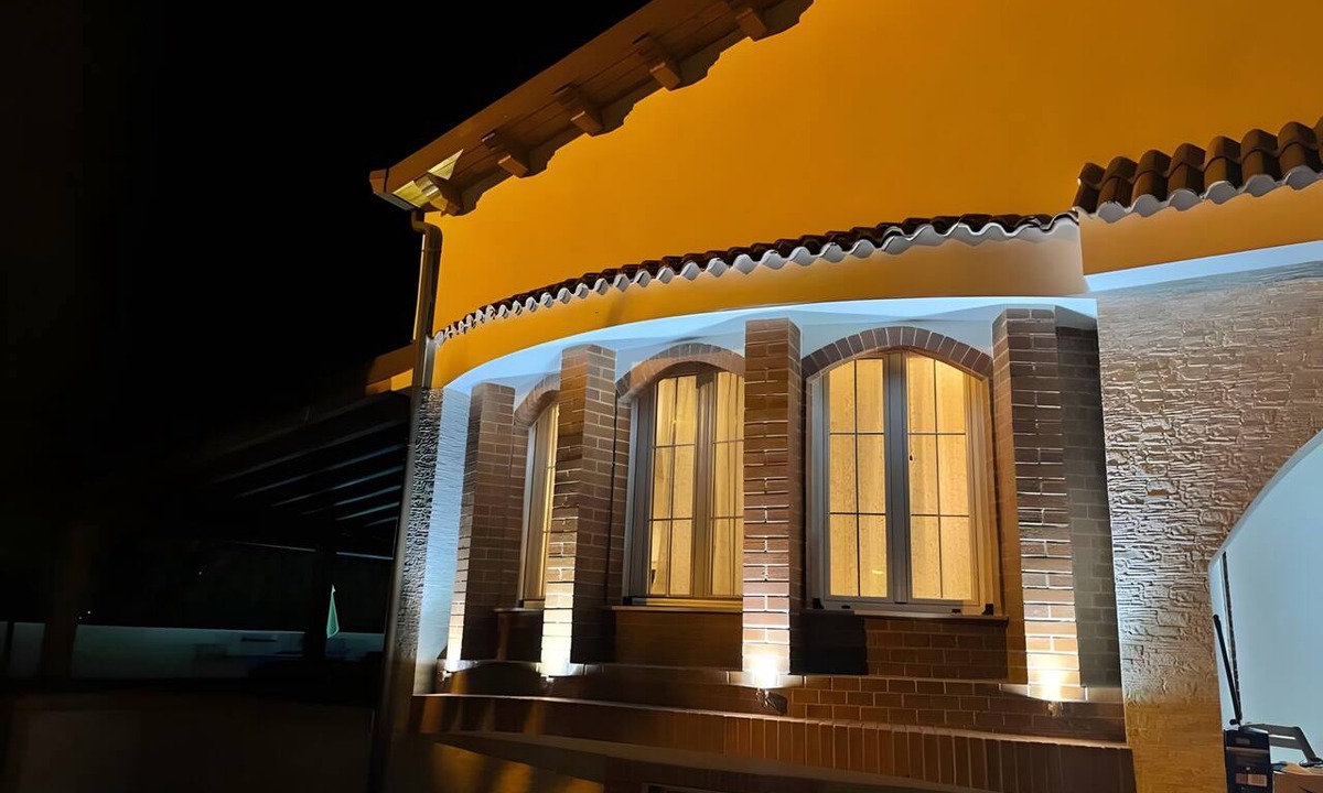 Arenella Apartment | Apartment 'Dea' with Shared Pool, Wi-Fi, and Air Conditioning