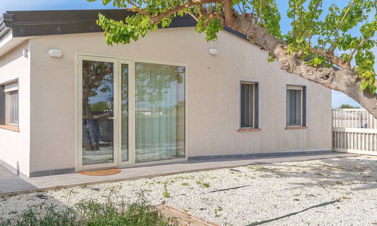 Granelli Apartment | Apartment 'Gelso' with Private Terrace, Wi-Fi, Air Conditioning, and EV Charging Station