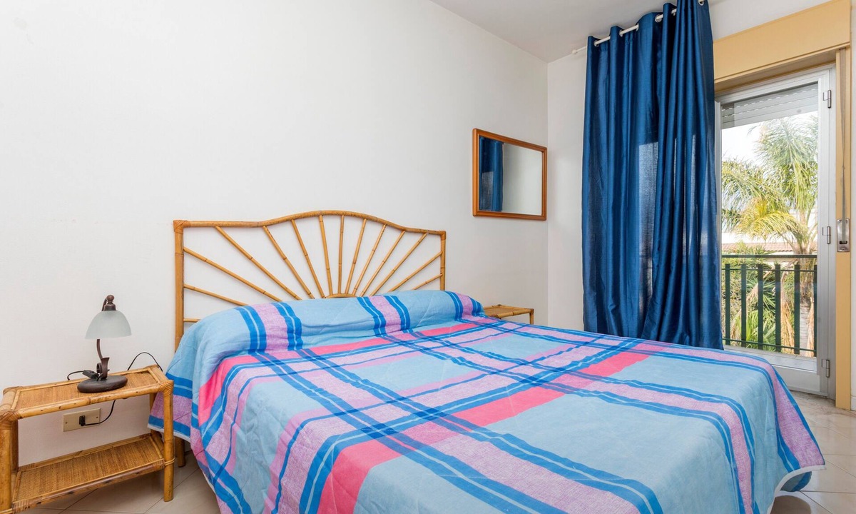 Fondachello Apartment | Apartment 'I Ciottoli Dello Ionio - Apt 10' with Sea View, Shared Terrace and Balcony