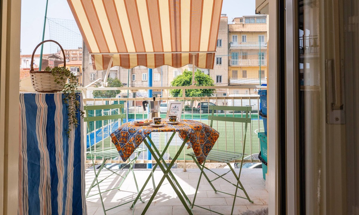 Porto Empedocle Apartment | Apartment Near the Sea and Valley of the Temples with Wi-Fi and Air Conditioning