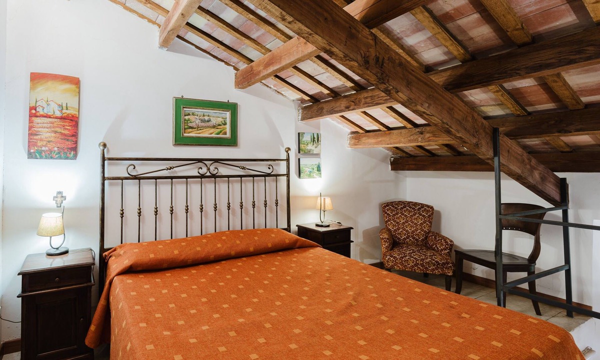 Custonaci Apartment | Apartment 'Nespolo' with Private Garden, Wi-Fi and Air Conditioning