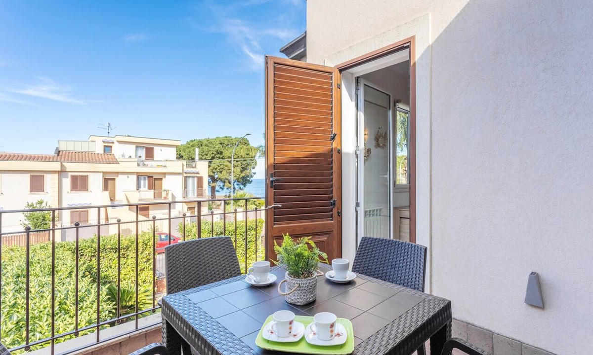Porticello Apartment | Apartment 'Olimar Home' with Sea View, Wi-Fi and Air Conditioning