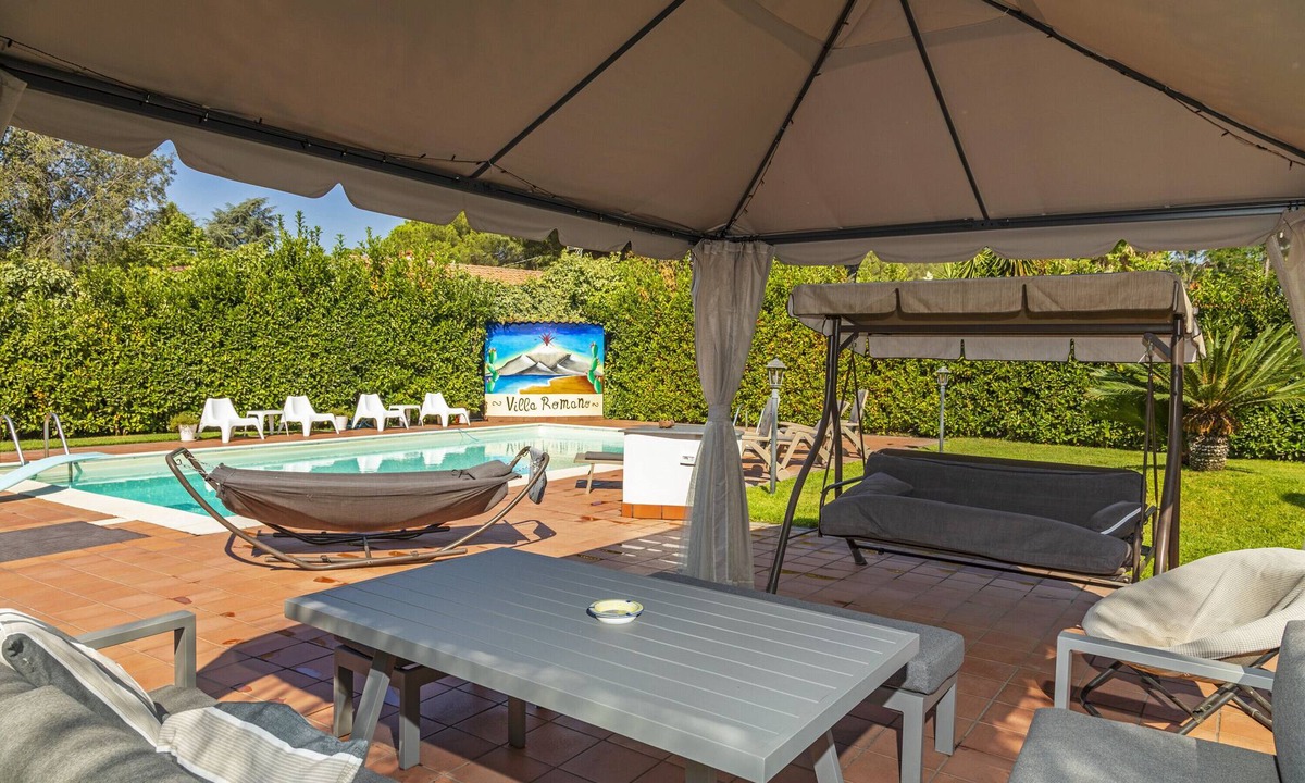 Pedara Apartment | Apartment 'Villa Romano' with Sea View, Wi-Fi and Air Conditioning
