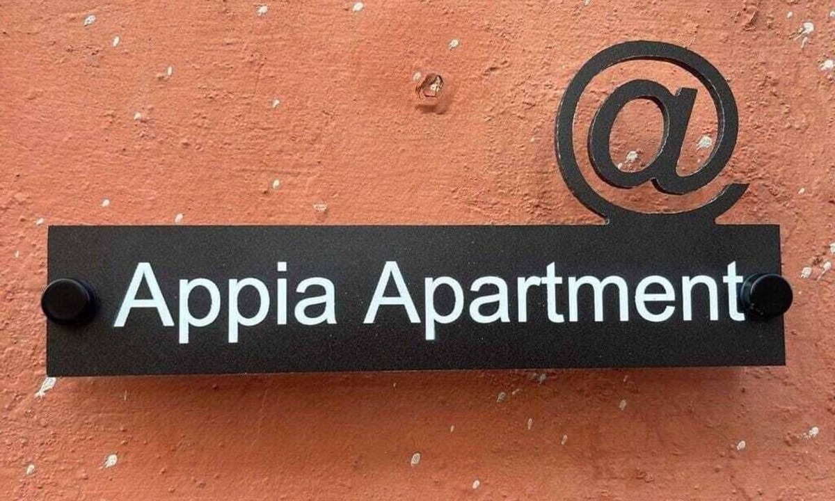 Santa Maria A Vico Apartment | Appia Apartment Fiorellino-Easy connects to Neaples, Caserta RoyalPalace, others