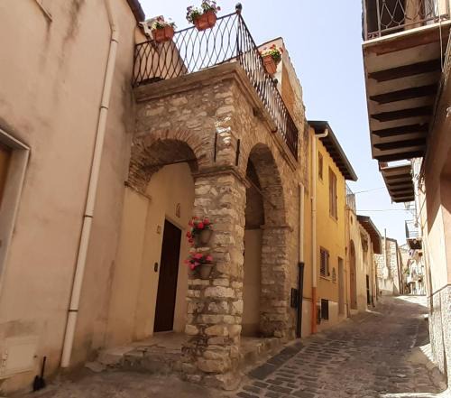 Cammarata Bed & Breakfast | Archi di San Giacomo