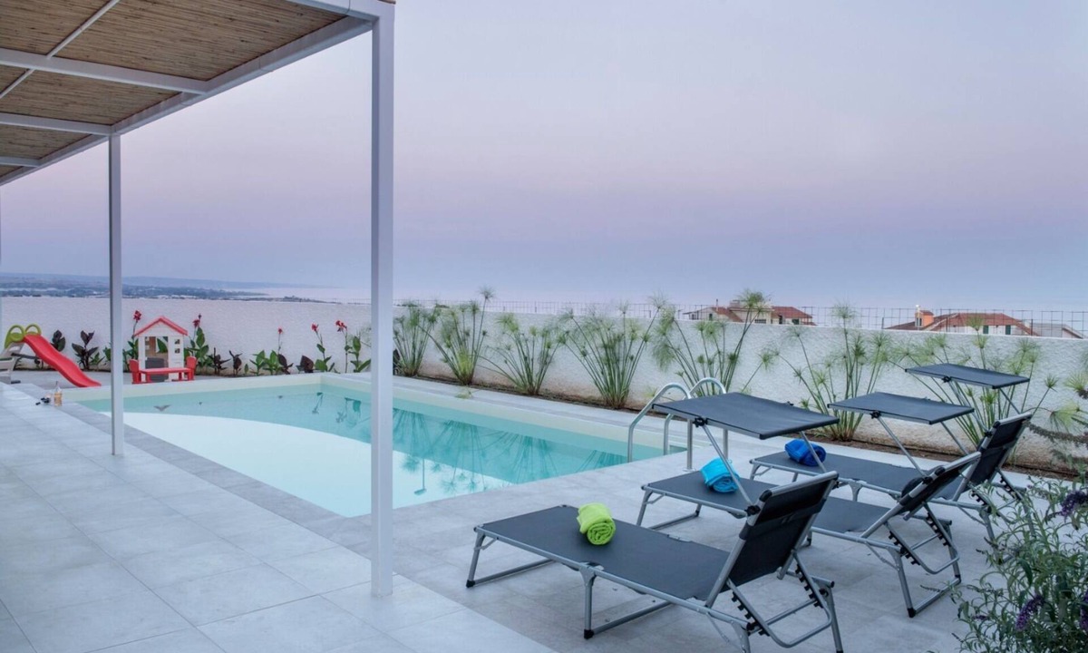 Ragusa Villa | At the home of Giò, villa with pool