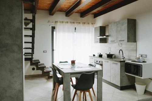 Pace del Mela Apartment | Aura Residence