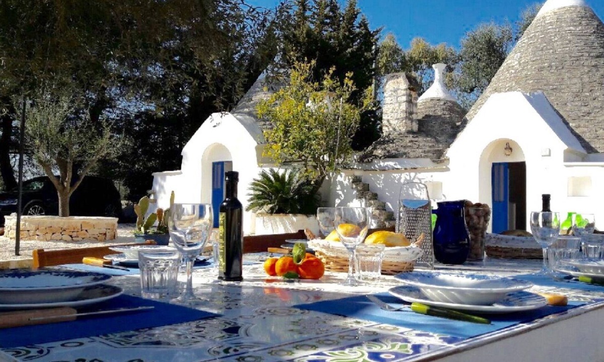 Francavilla Fontana Villa | Authentic 18th century Trullo, ideal for families or friends group.