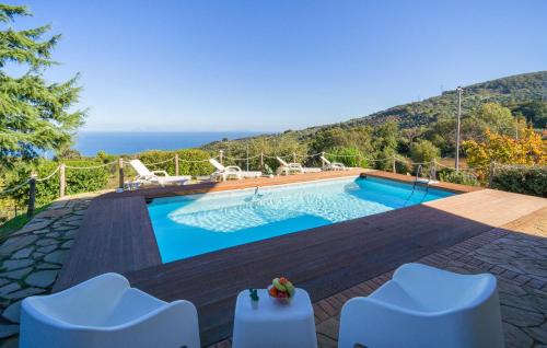 Caronia House | Awesome Home In Caronia