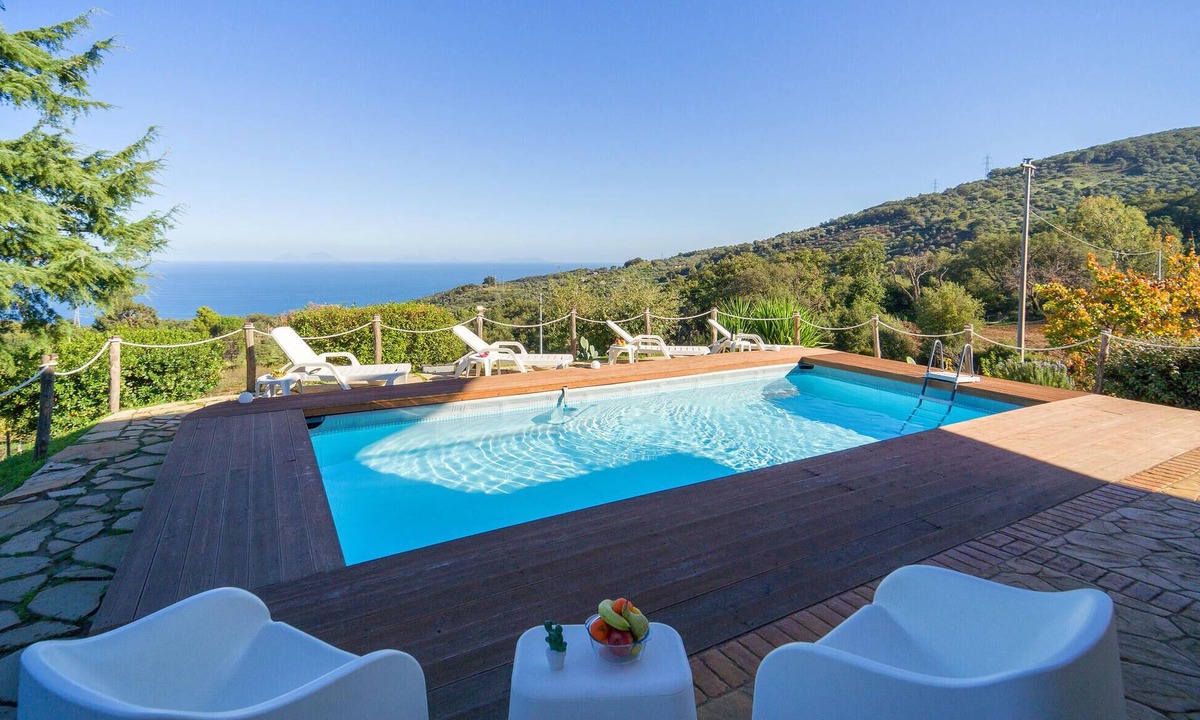 Caronia House | Awesome home in Caronia