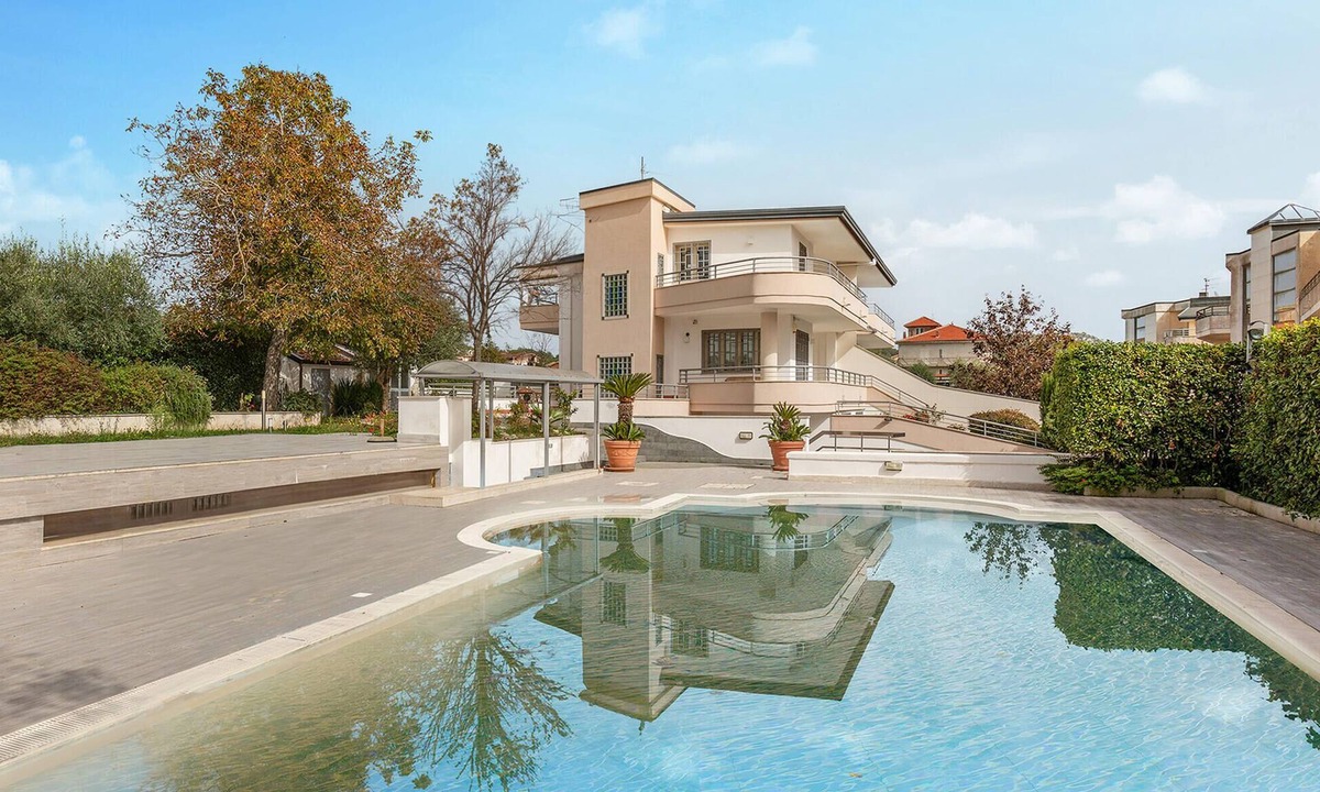 Pozzovetere House | Awesome home in Caserta