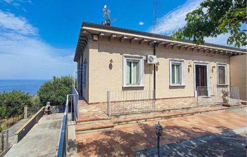 Sorrentini House | Awesome Home In Patti With Wifi