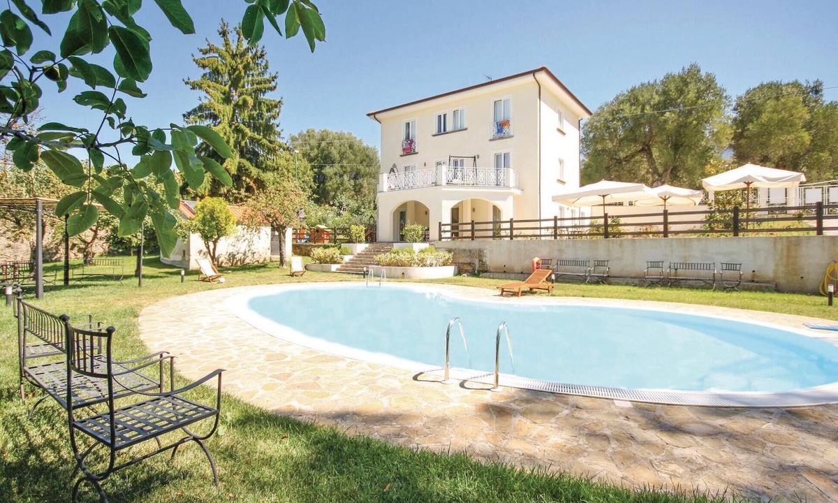 Vallo della Lucania House | Awesome home in Massa d. Lucania -SA-