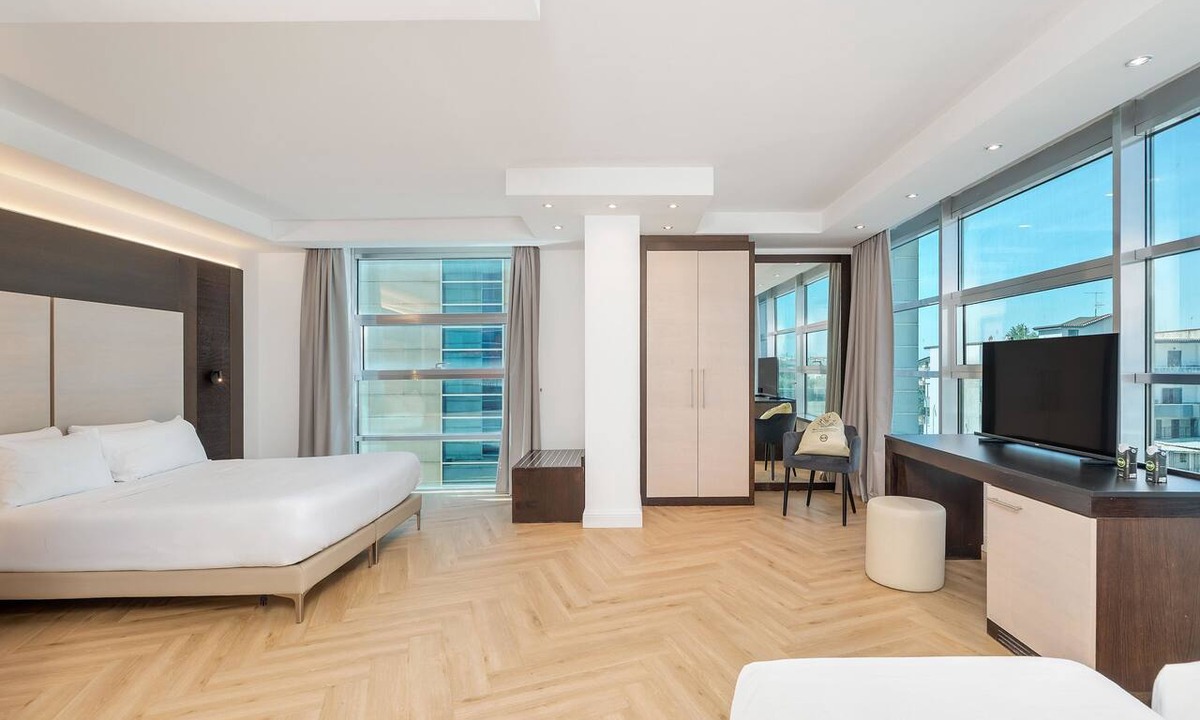 Casalnuovo di Napoli Hotel | B&B Hotel Napoli San Mauro