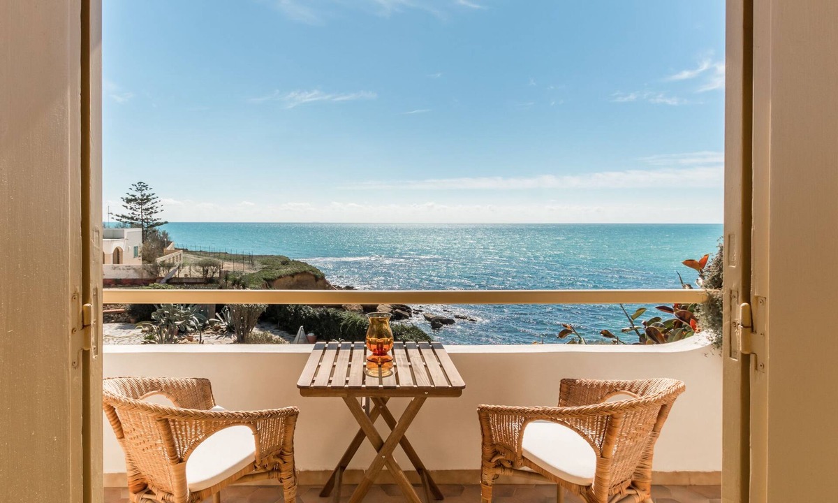 Punta Braccetto Bed & Breakfast | B&B Il Varo a mare