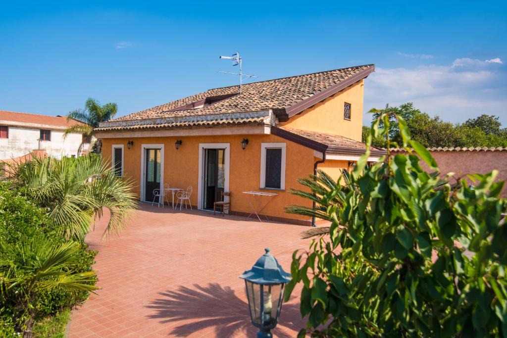 Piedimonte Etneo Bed & Breakfast | B&B Villagata
