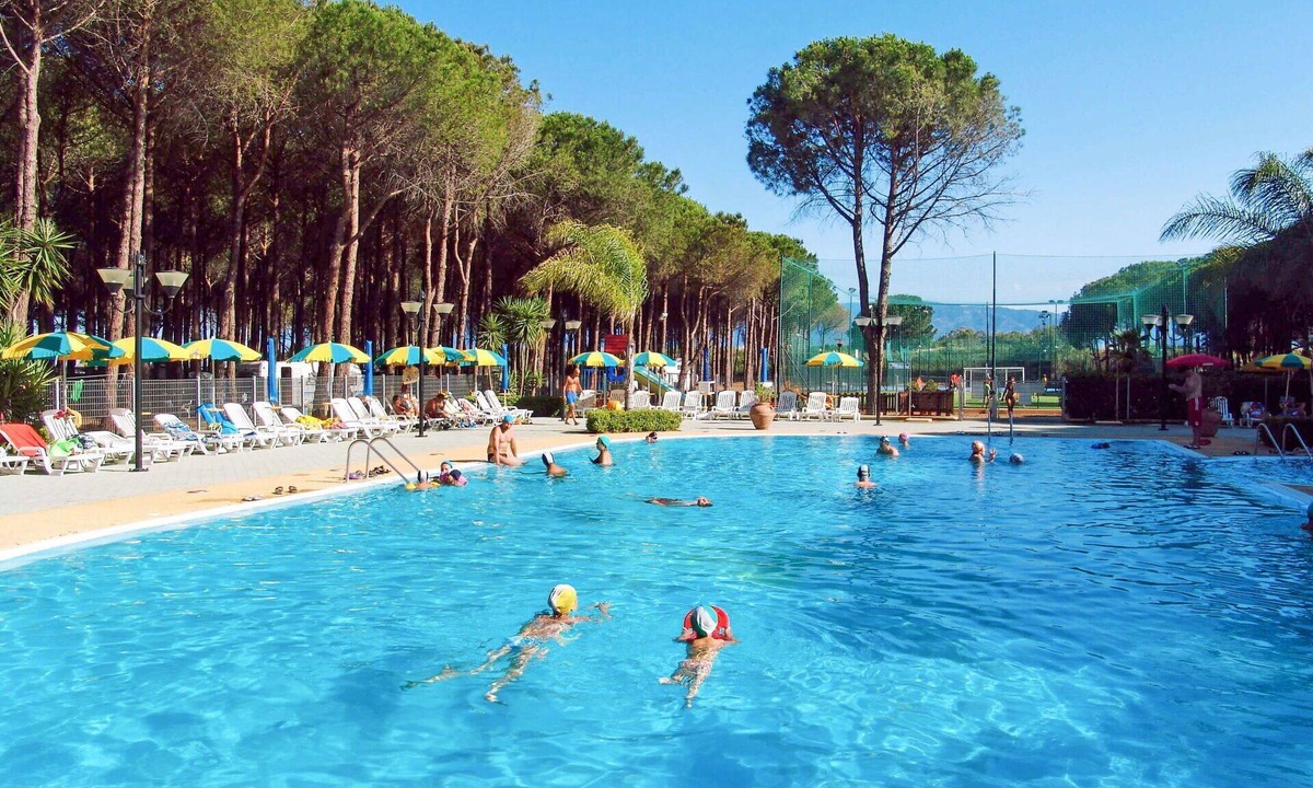 Corigliano Calabro House | Beautiful private villa for 4 guests with WIFI, A/C, pool, terrace and pets allowed