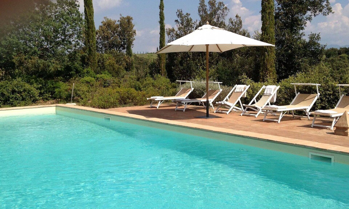 Camigliano Villa | Beautiful private villa for 16 guests with private pool, WIFI, A/C, TV and panoramic view