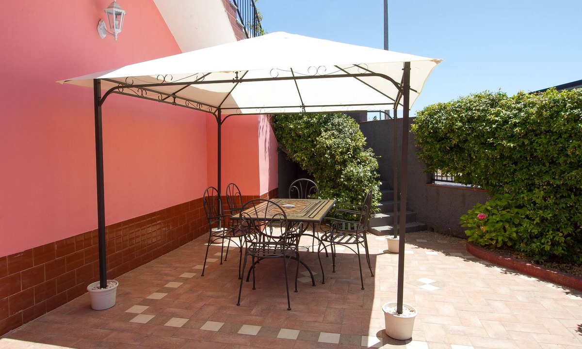Trecastagni Villa | Beautiful villa in the Nicolosi area at the foot of Etna and not far from the sea