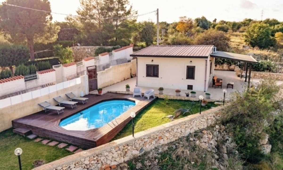 Floridia Villa | Bellavista - Accomodation with 2 Bedrooms