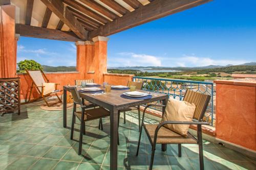 Porto Pozzo Apartment | Bilancia VI - Sea View Apartment - 30'Porto cervo