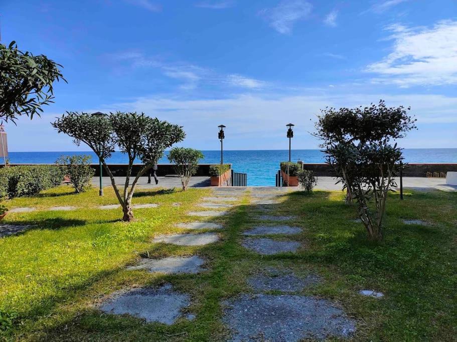 Letojanni Apartment | Blue Holiday da Carla