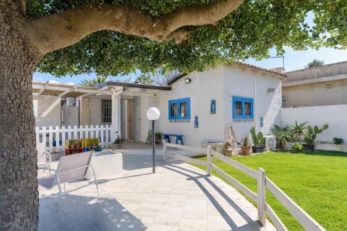 Santa Maria del Focallo Villa | bluewindowhome